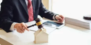 Entenda o que é o direito imobiliário e proteja suas transações